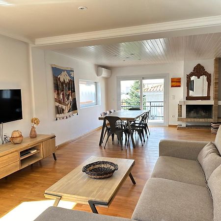 Agi Riu Segre Villa Rosas Exteriör bild